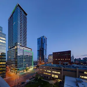 4* Hotel & - Centre-ville Ouest By Ihg