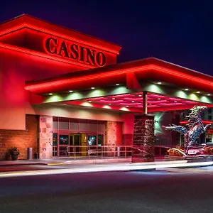 deerfoot-inn-casino.calgaryhotelsearch.com/